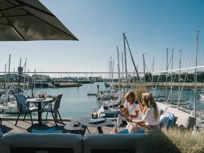 PARK AAN ZEE