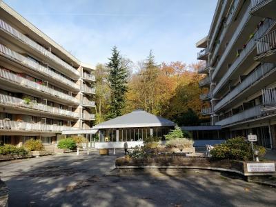 LES EAUX VIVES