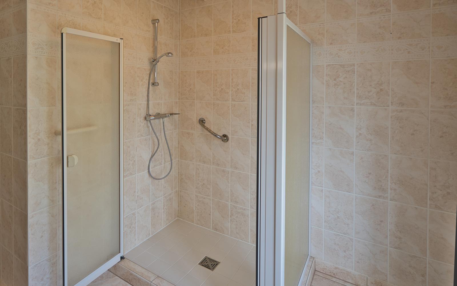 Sint-Lambertus&#039; Buren Assistentiewoningen